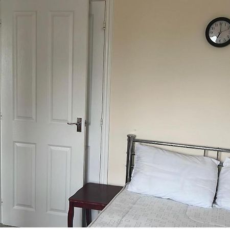 Salimi Apartman Bridgend  Kültér fotó