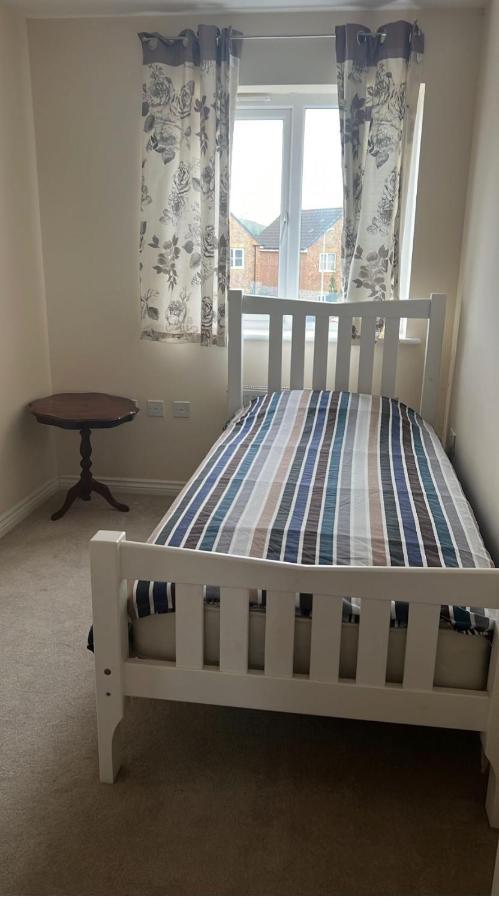 Salimi Apartman Bridgend  Kültér fotó